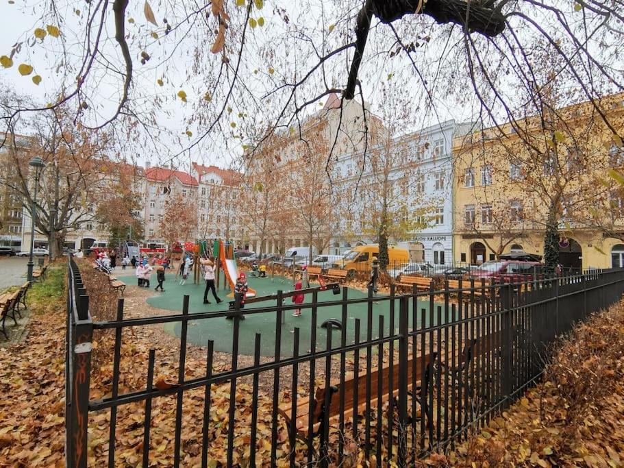 Auriapartments Karlin 2Kk S Terasou A Parkovanim Praha Eksteriør bilde